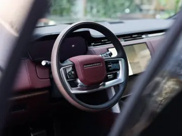 Land Rover Range Rover P530 Autobiography