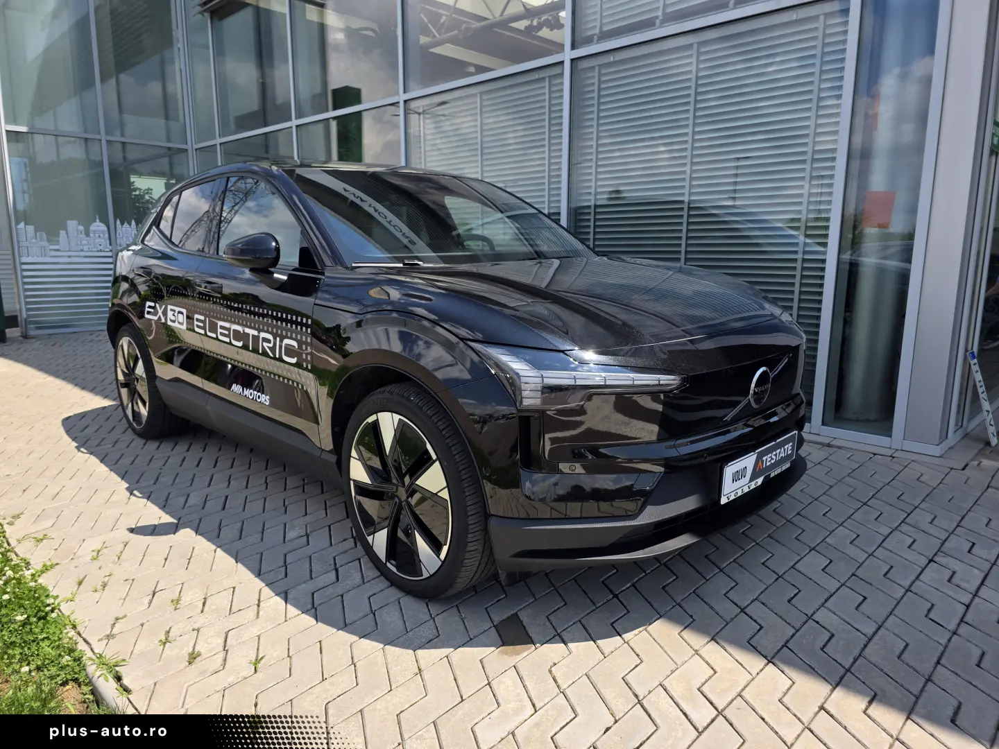 Volvo EX30 Ultra Twin Motor Performance AWD 315 428