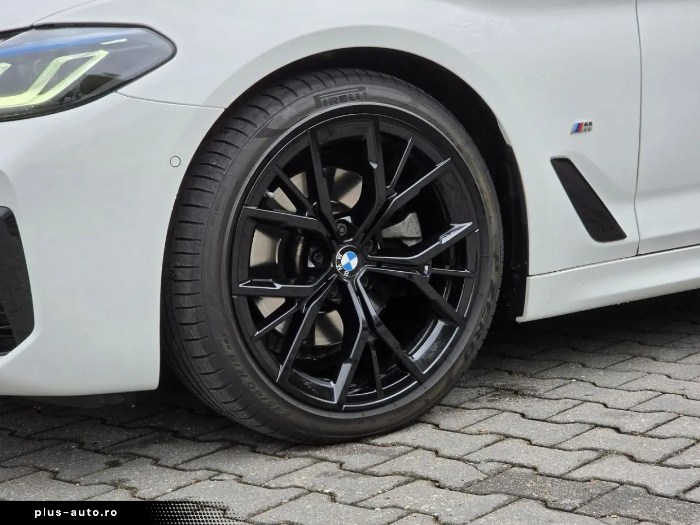 BMW 520d xDr.M Sport Laser ACC SurView 19  Fin.440 -
