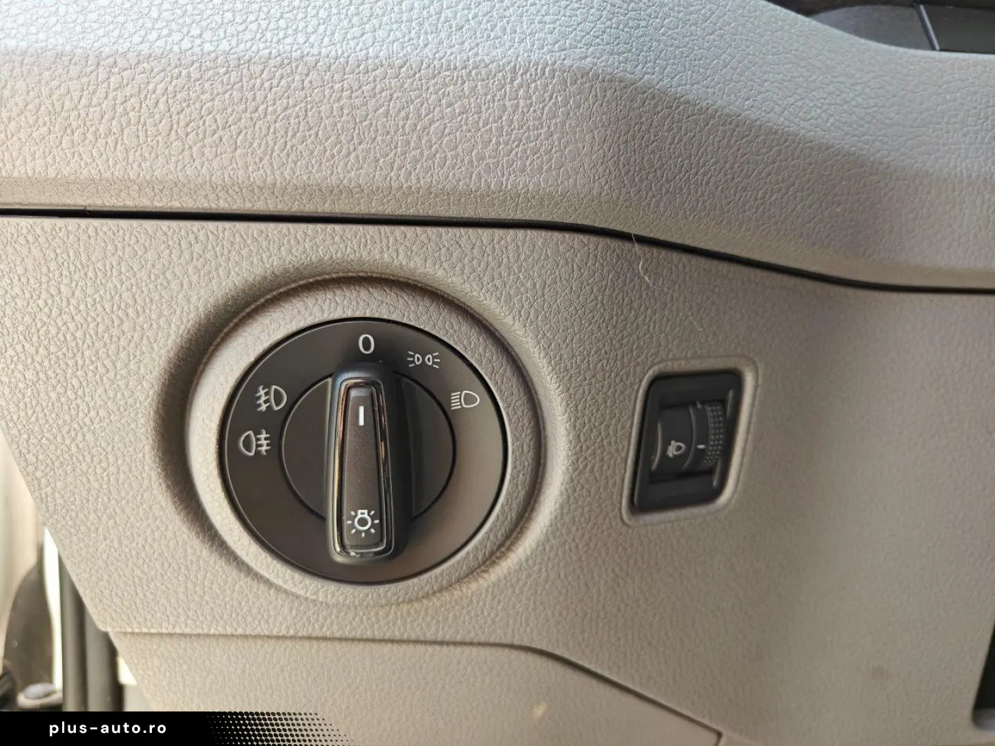 Volkswagen Crafter 35 PaVanlw130 froA8 FRIGORIFIC
