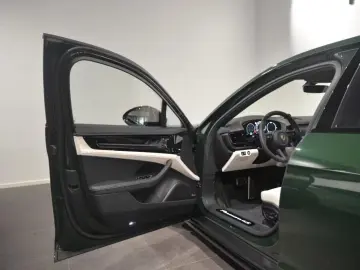 Porsche Panamera 4S E-Hybrid