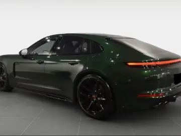 Porsche Panamera 4S E-Hybrid