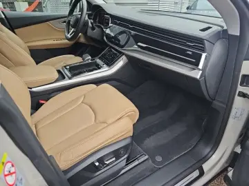 AUDI Q8 50 TDI quattro Luftfahrwerk Pano Head-up