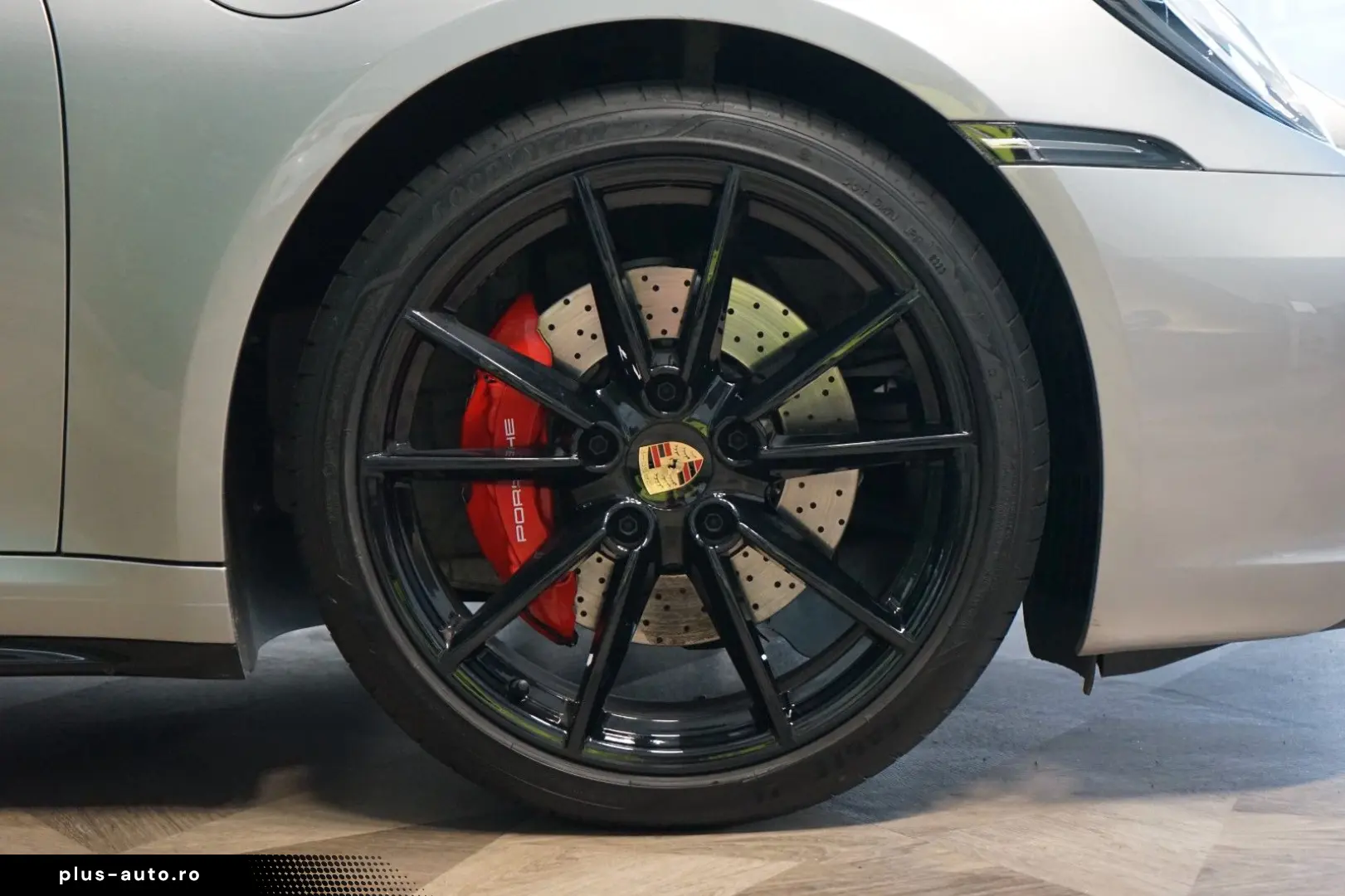 PORSCHE 4S CABRIO 360 BOSE EXCLUSIVE PDLS  137.438€NETTO