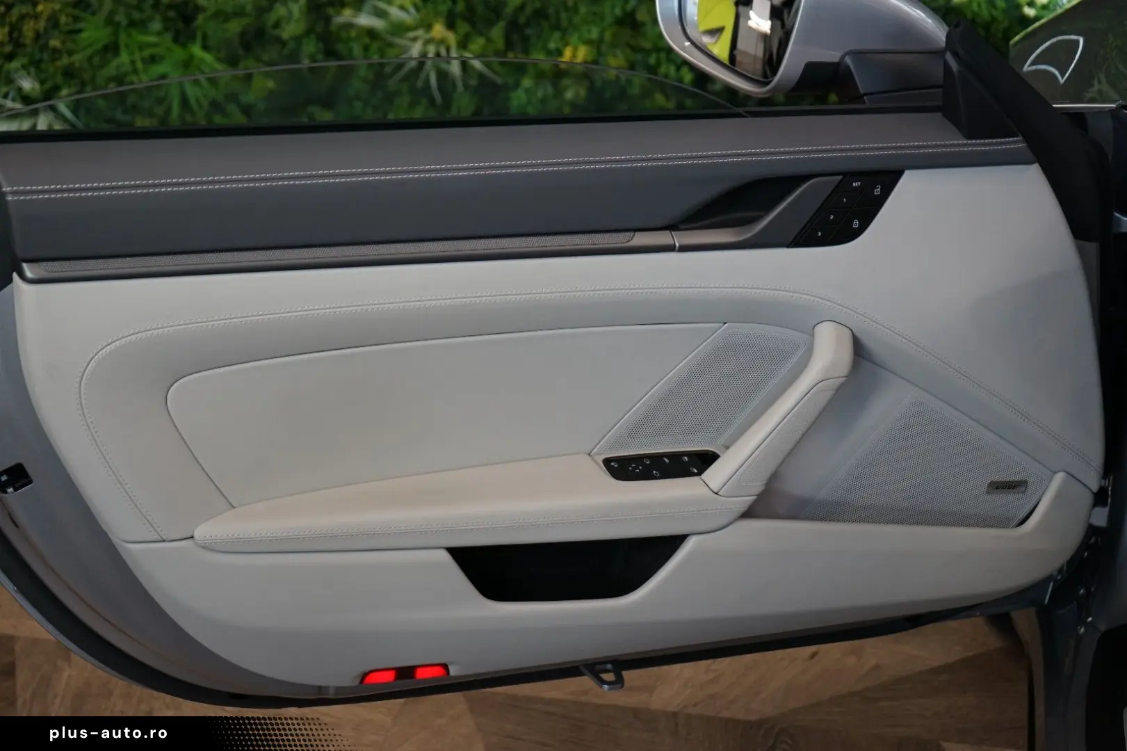 PORSCHE 4S CABRIO 360 BOSE EXCLUSIVE PDLS  137.438€NETTO