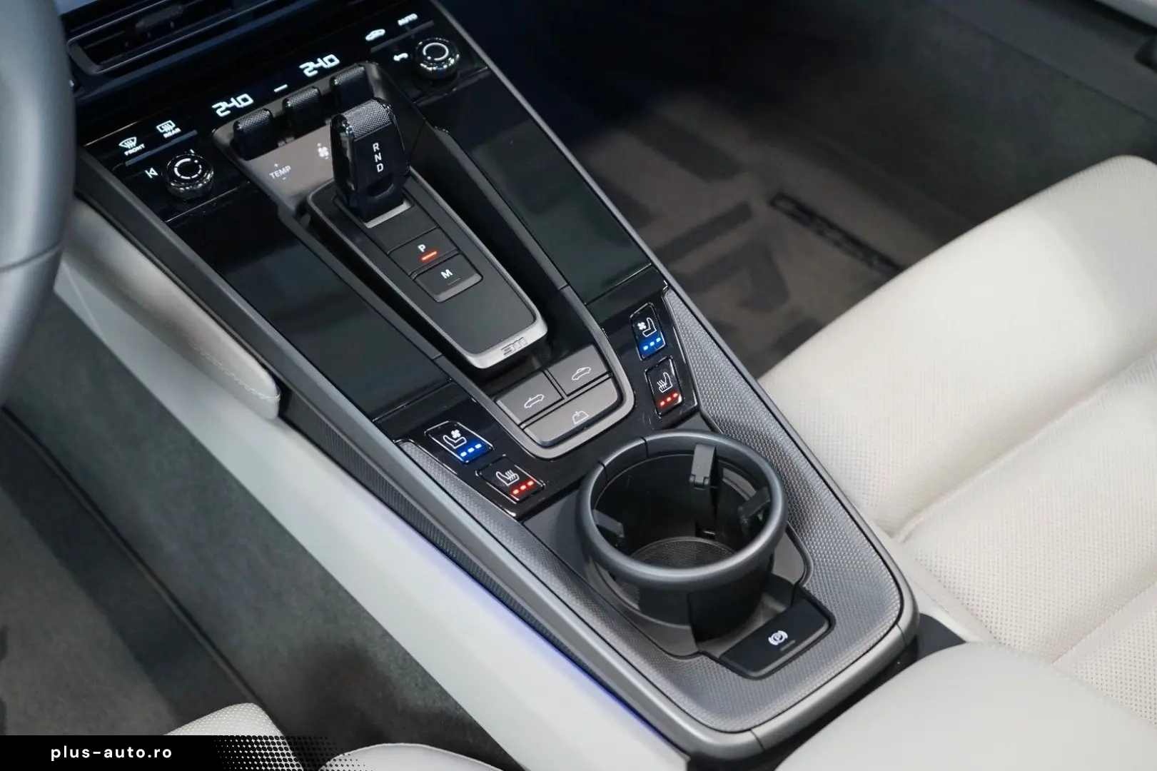 PORSCHE 4S CABRIO 360 BOSE EXCLUSIVE PDLS  137.438€NETTO
