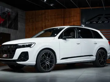 AUDI Q7 45 TDI quattro