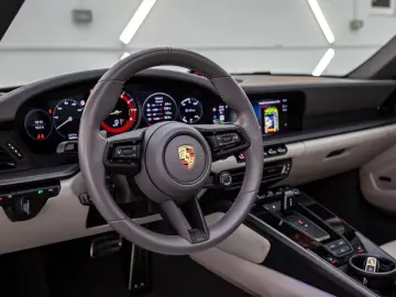 PORSCHE 911 Carrera 4 S Cabriolet Lift Bose