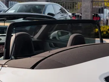 PORSCHE 911 Carrera 4 S Cabriolet Lift Bose