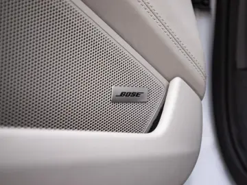 PORSCHE 911 Carrera 4 S Cabriolet Lift Bose