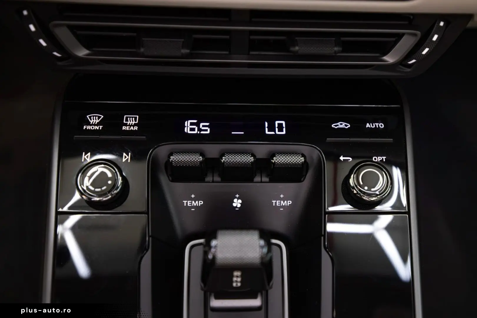 PORSCHE 911 Carrera 4 S Cabriolet Lift Bose