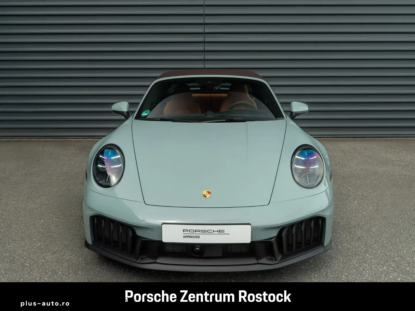 Porsche 992 911 Targa 4 GTS Club Leather Surround-View BOSE