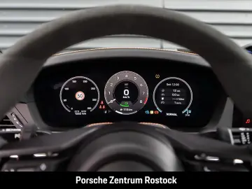 Porsche 992 911 Targa 4 GTS Club Leather Surround-View BOSE