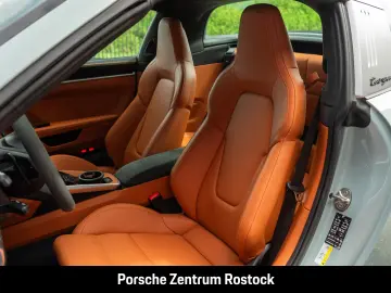 Porsche 992 911 Targa 4 GTS Club Leather Surround-View BOSE