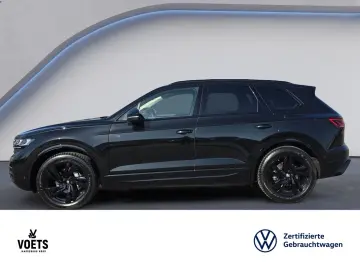 VW Touareg 3.0TDI DSG R-Line HD-MATRIX