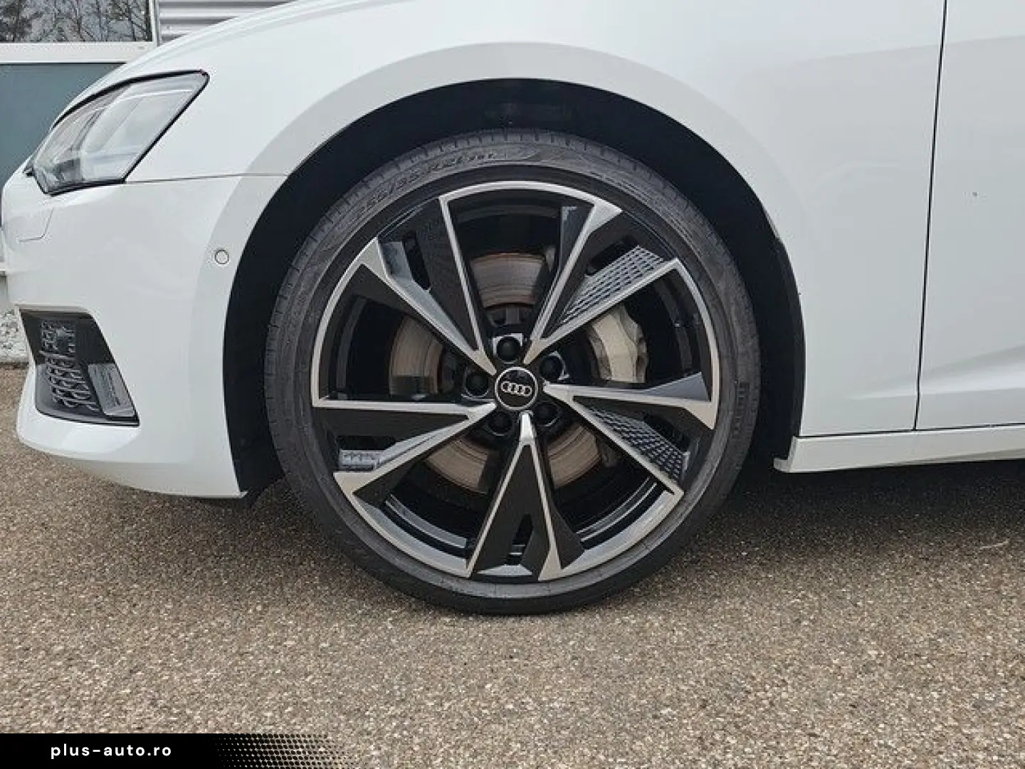 AUDI A6 Avant 55 TFSI quattro sport S tronic HUD Pano