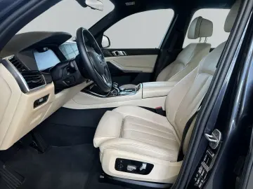 BMW X5 xDrive40d  18  LC Prof. HUD DAB Driving Assis