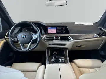 BMW X5 xDrive40d  18  LC Prof. HUD DAB Driving Assis