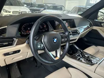 BMW X5 xDrive40d  18  LC Prof. HUD DAB Driving Assis
