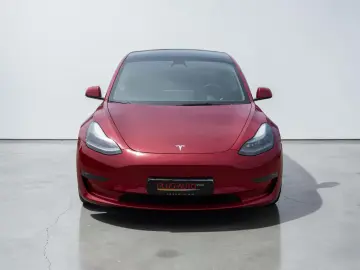 Tesla Model 3 Long Range