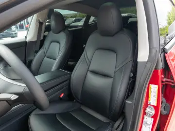 Tesla Model 3 Long Range