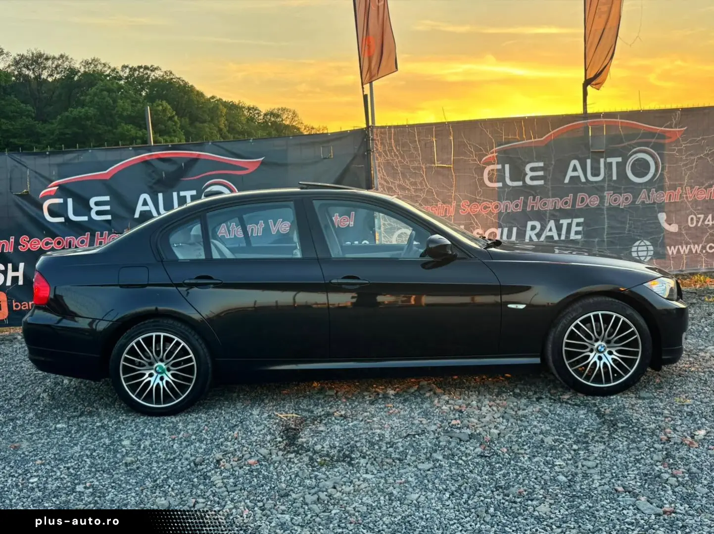BMW 320  AUTOMAT   AN 2011