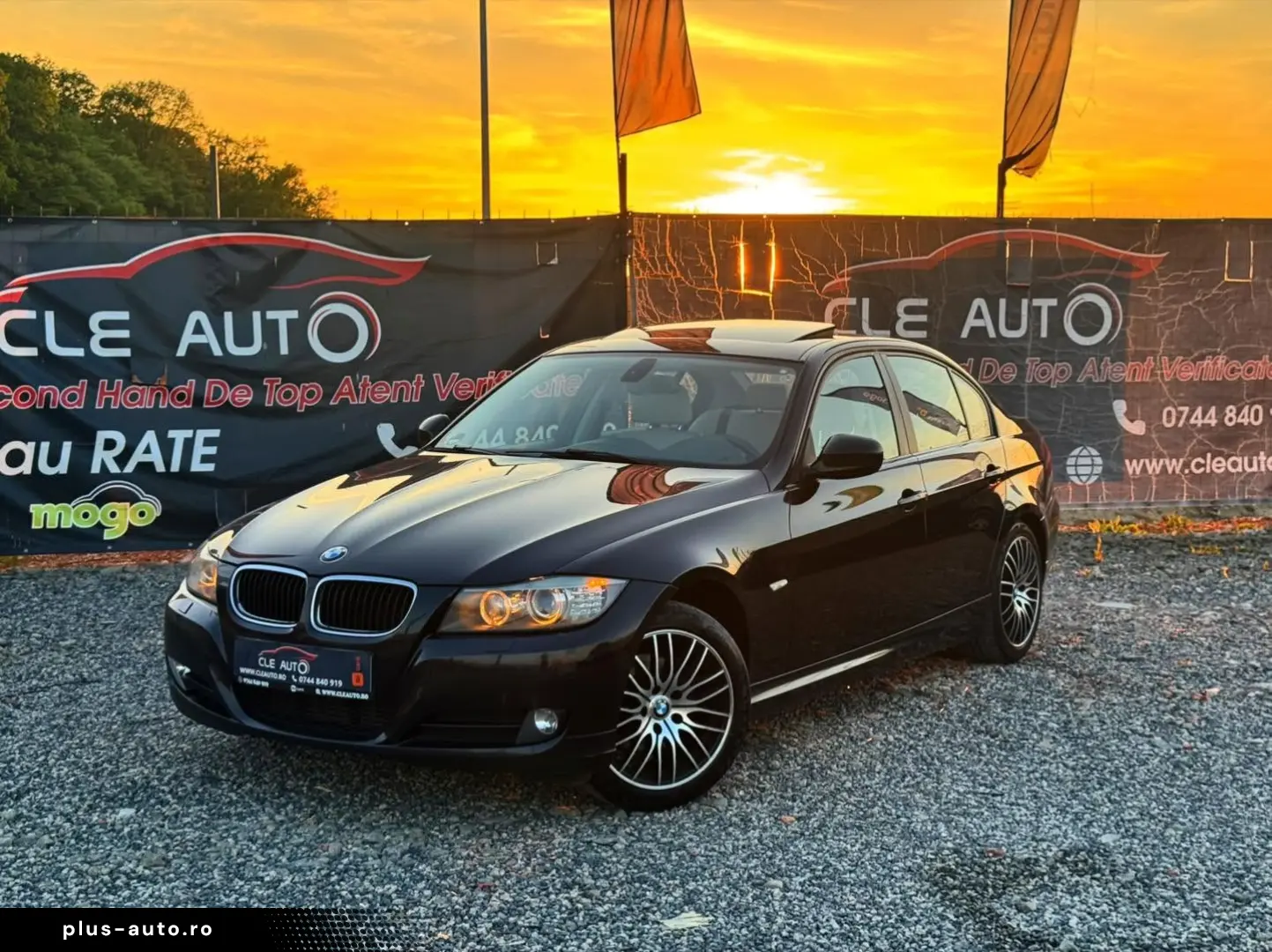 BMW 320  AUTOMAT   AN 2011