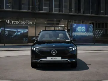 MERCEDES-BENZ EQA 300 4M Progressive LED Cam Sound D…
