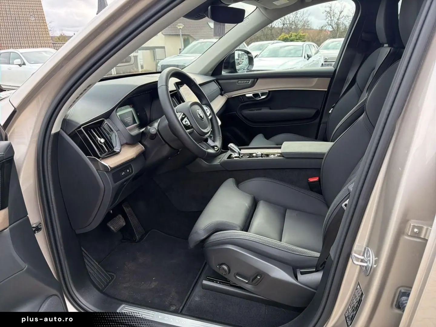 VOLVO XC90 T8 AWD Plus Dark Recharge 360 4xSHZ ACC FHZ