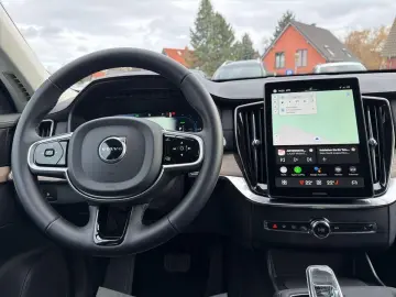 VOLVO XC90 T8 AWD Plus Dark Recharge 360 4xSHZ ACC FHZ