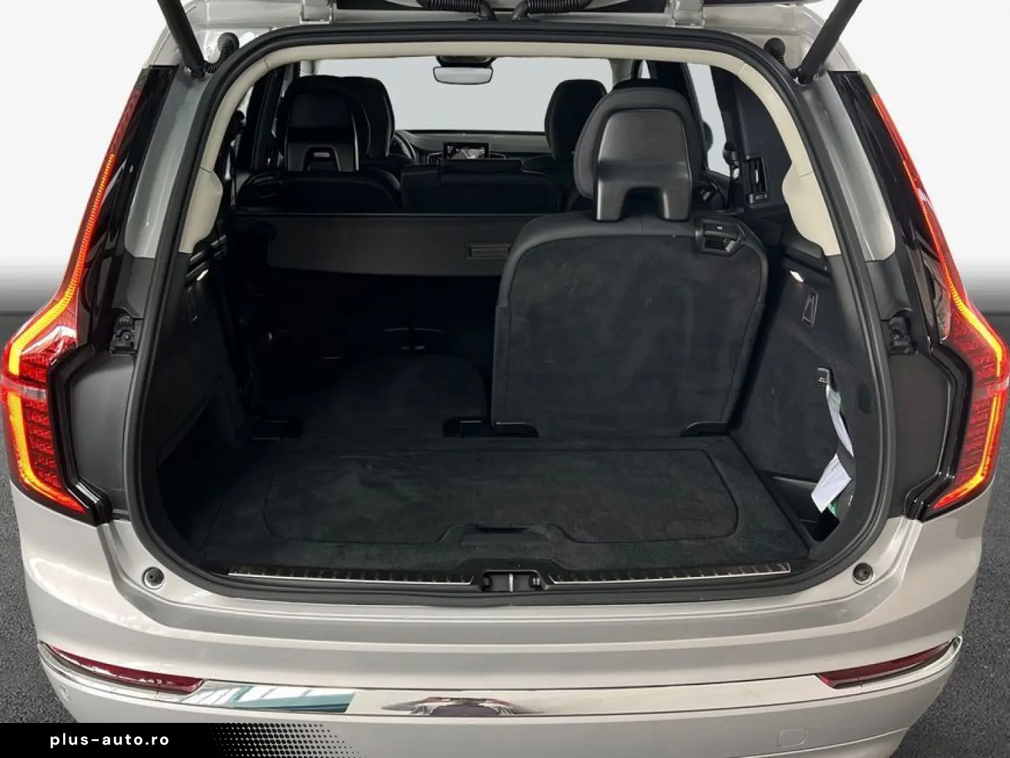 VOLVO XC90 T8 AWD Plug-in Hybrid Plus-Bright Neues-Mod