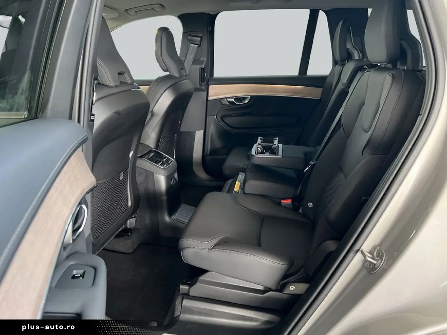 VOLVO XC90 T8 AWD Plug-in Hybrid Plus-Bright Neues-Mod