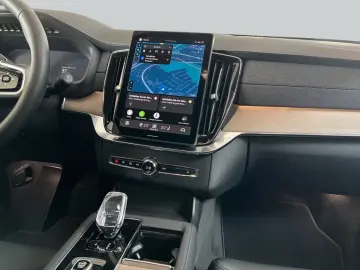 VOLVO XC90 T8 AWD Plug-in Hybrid Plus-Bright Neues-Mod