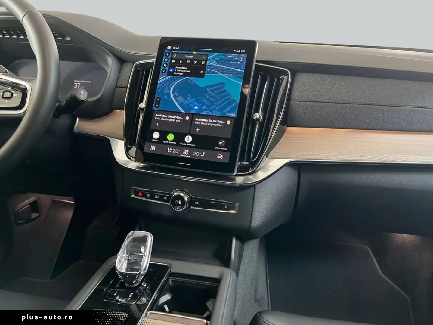 VOLVO XC90 T8 AWD Plug-in Hybrid Plus-Bright Neues-Mod