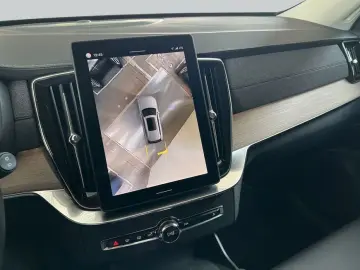 VOLVO XC90 T8 AWD Plug-in Hybrid Plus-Bright Neues-Mod
