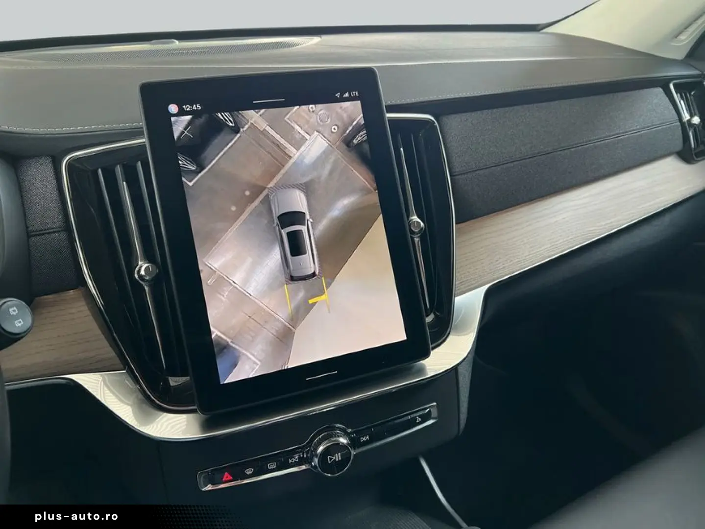 VOLVO XC90 T8 AWD Plug-in Hybrid Plus-Bright Neues-Mod