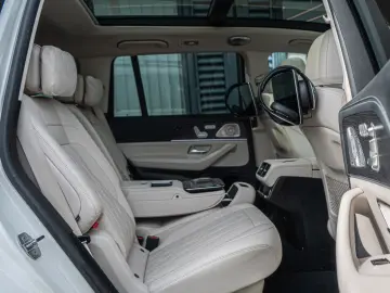 MERCEDES-BENZ GLS63 AMG 4Matic  9G-TRONIC  VOLL   VOLL
