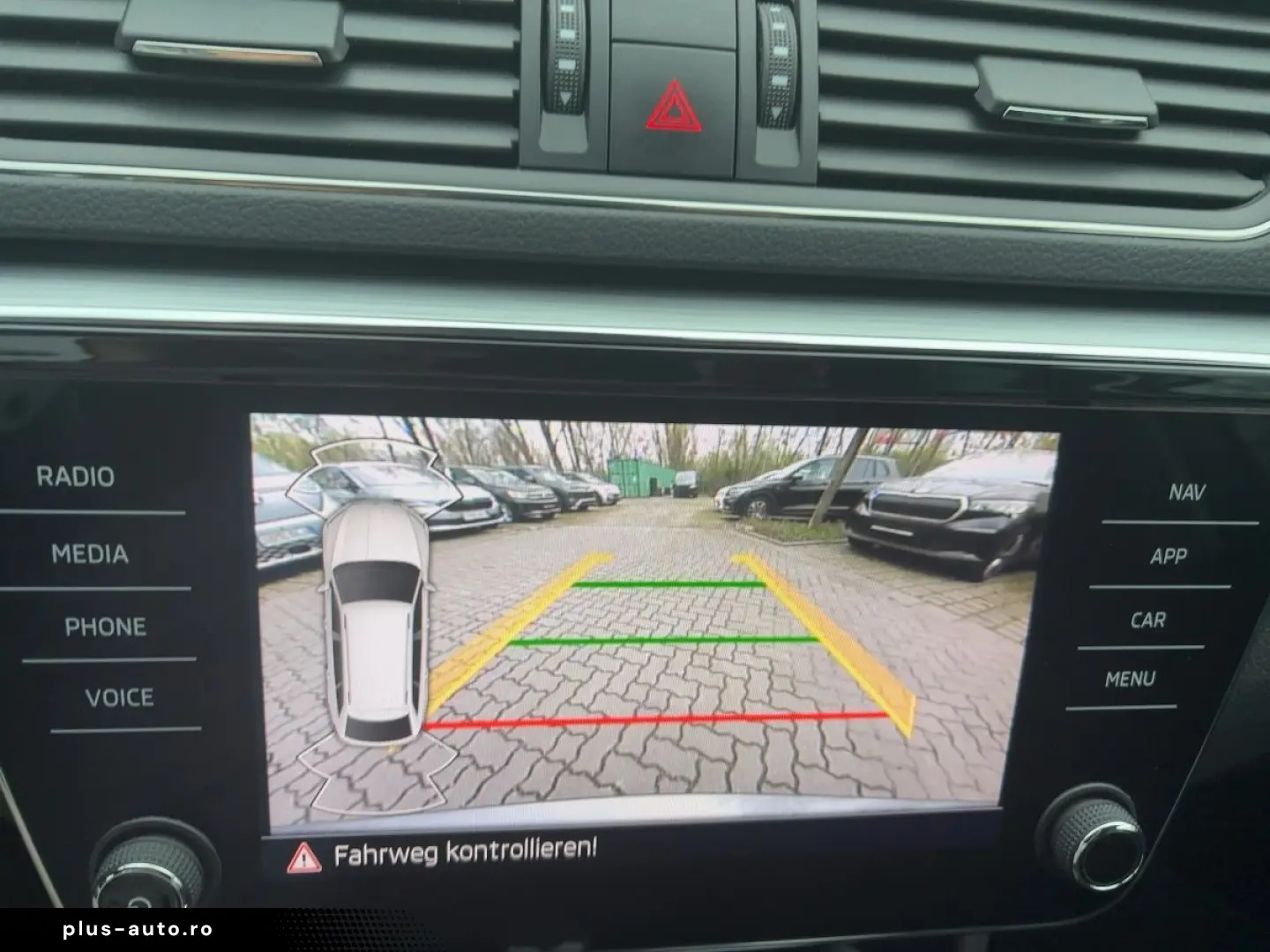 SKODA Superb Combi 1.5TSI DSG Ambition NAVI LED KAMERA