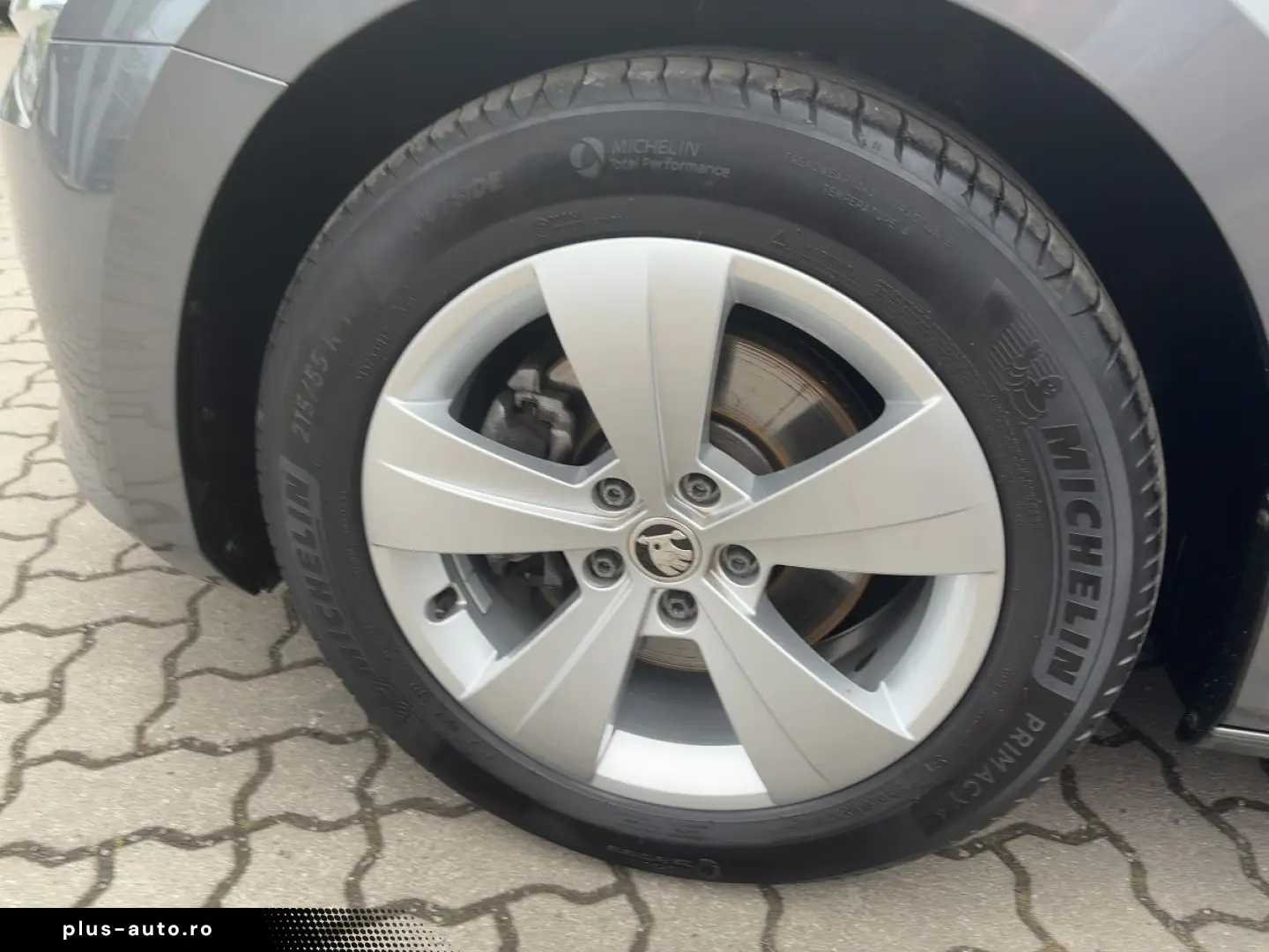 SKODA Superb Combi 1.5TSI DSG Ambition NAVI LED KAMERA