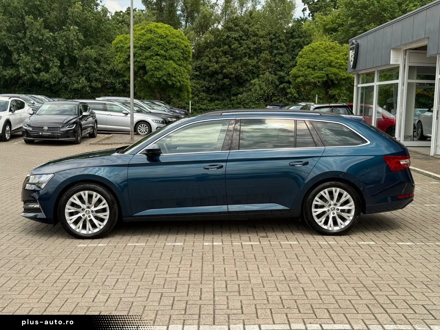 SKODA Superb Ambition iV Virtual Winter AHK Kessy 3-Zo
