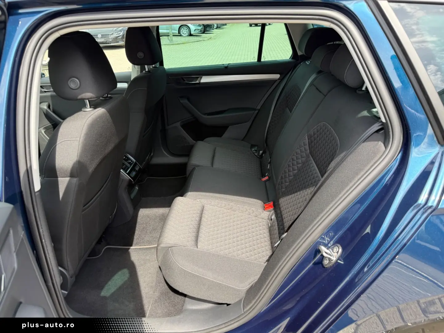 SKODA Superb Ambition iV Virtual Winter AHK Kessy 3-Zo