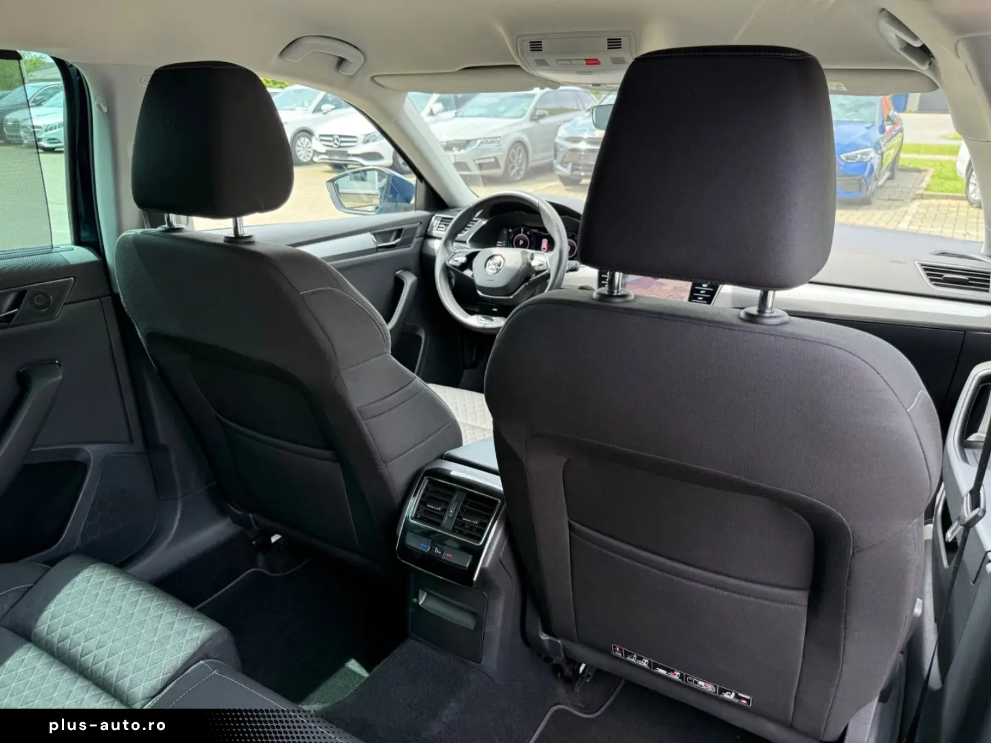 SKODA Superb Ambition iV Virtual Winter AHK Kessy 3-Zo