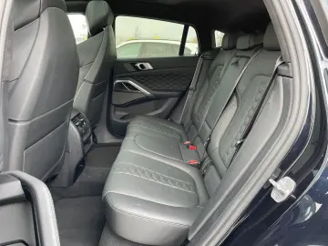 BMW X6 M Competition Driver's Pack Soft-Close HK