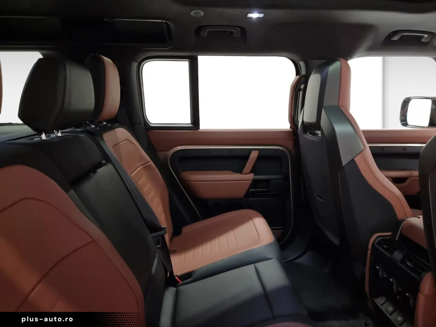 LAND ROVER Defender 110 P635 OCTA AHK DAB WLAN