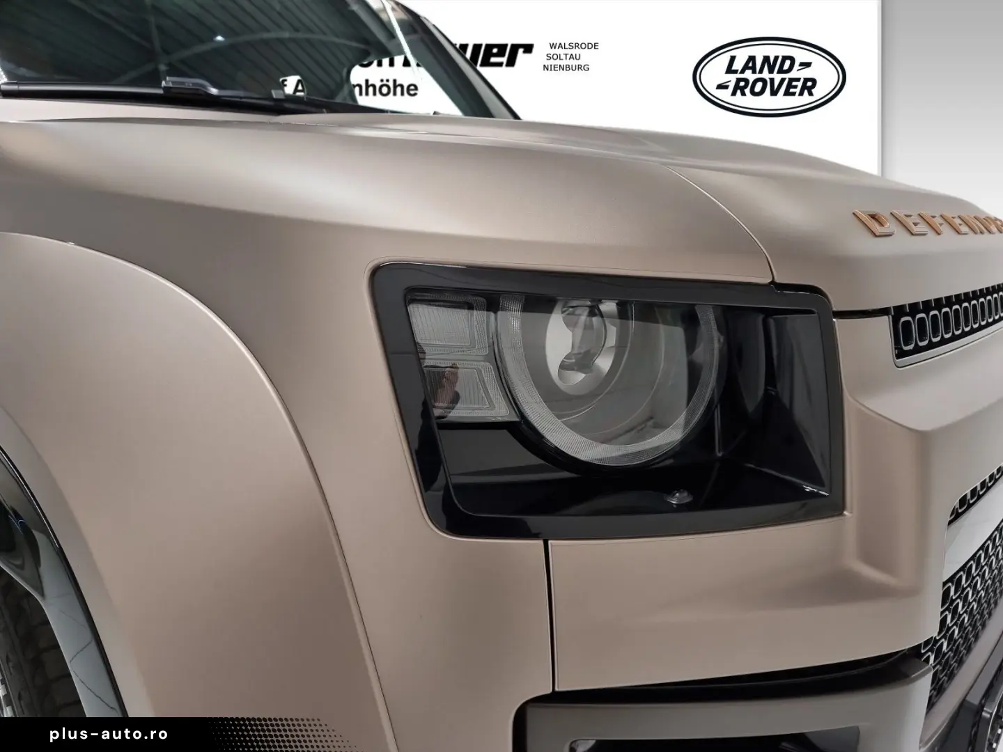LAND ROVER Defender 110 P635 OCTA AHK DAB WLAN