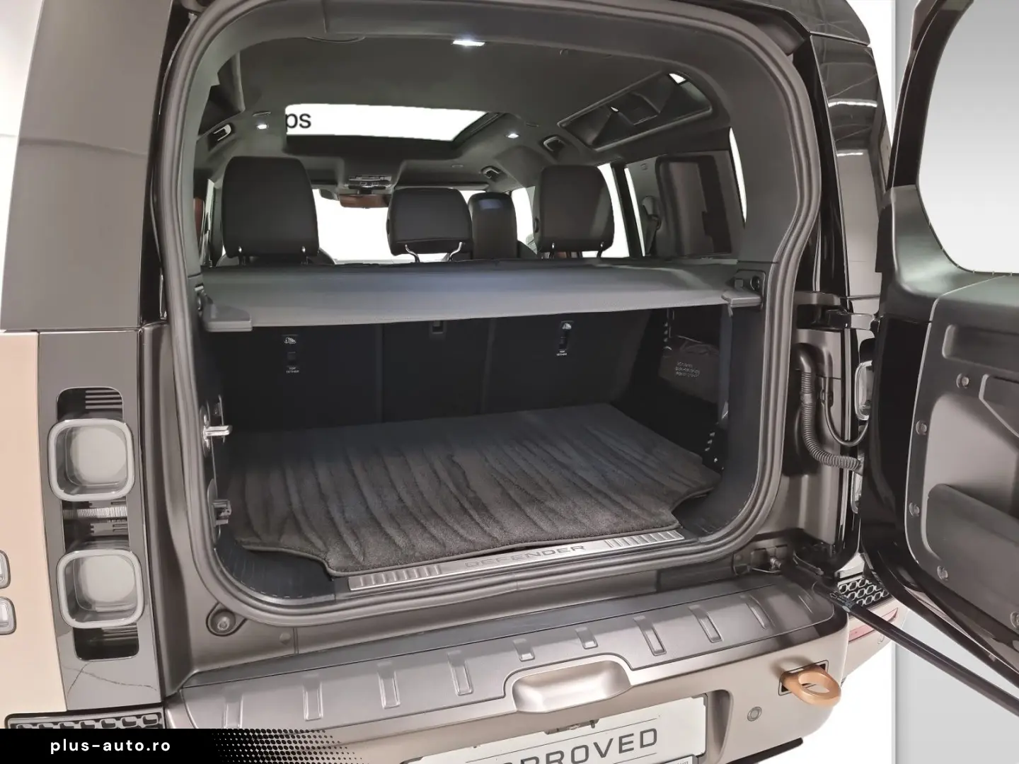 LAND ROVER Defender 110 P635 OCTA AHK DAB WLAN