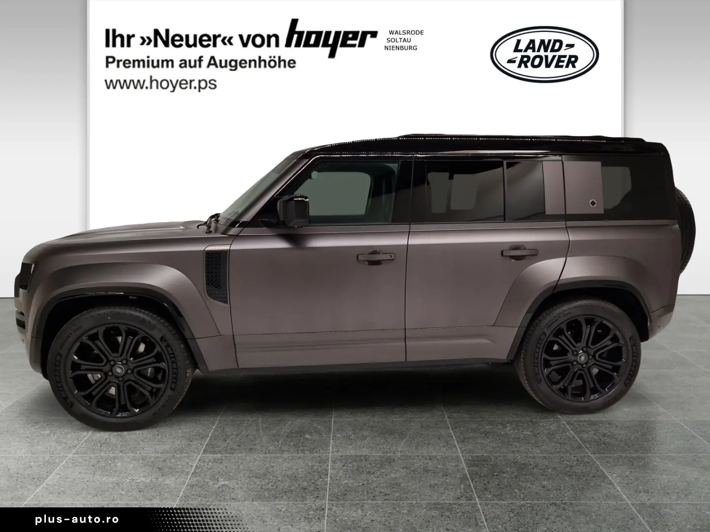 LAND ROVER Defender 110 P635 OCTA AHK Pano DAB