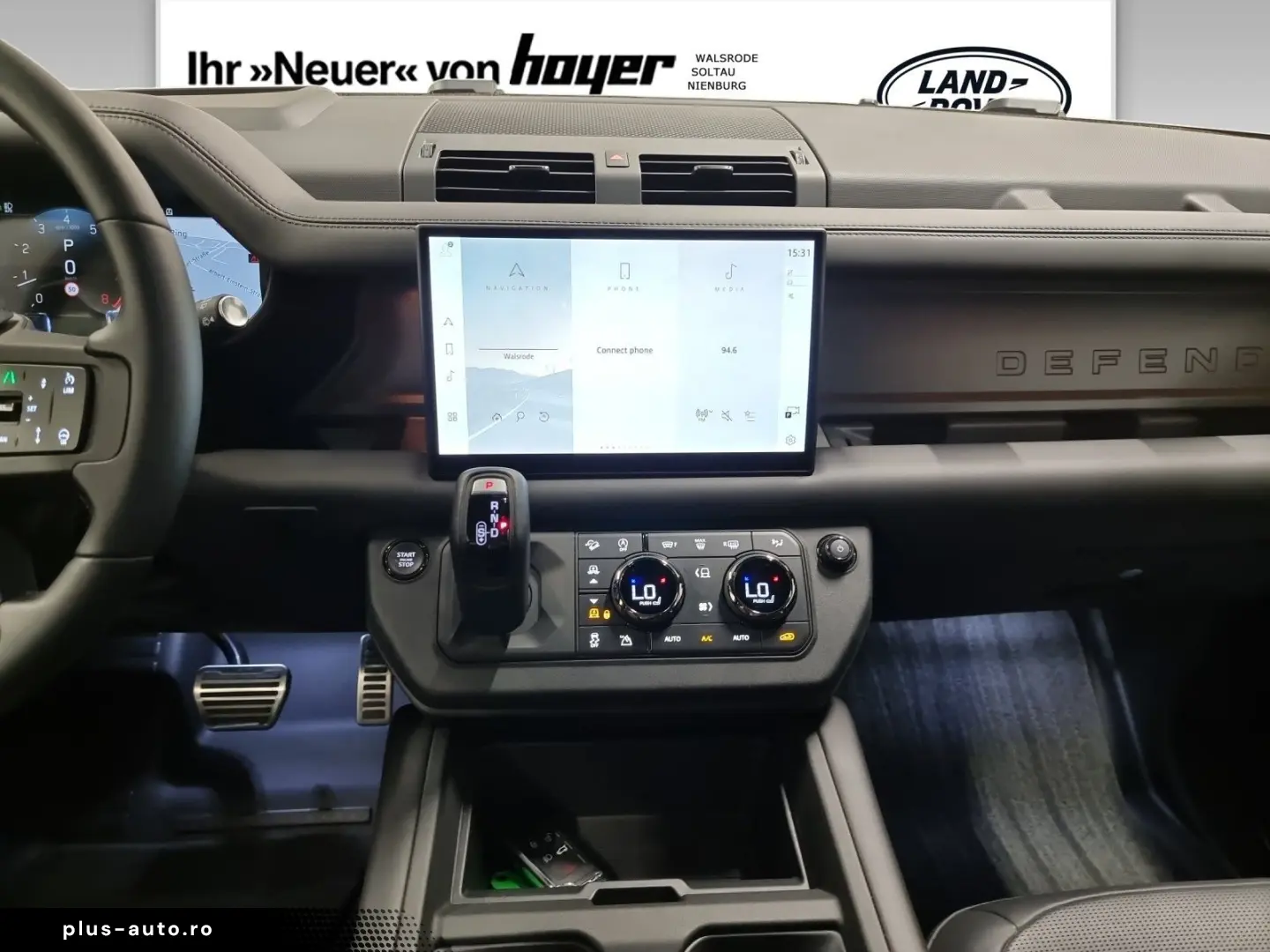 LAND ROVER Defender 110 P635 OCTA AHK Pano DAB