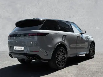 LAND ROVER Range Rover Sport 4.4 Benzin P635 SV Edition Two