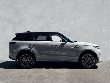 LAND ROVER Range Rover Sport 4.4 Benzin P635 SV Edition Two